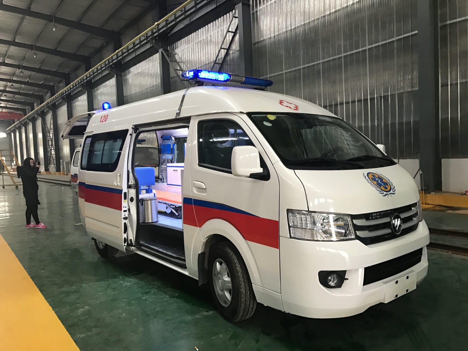 鸡泽县救护车转院